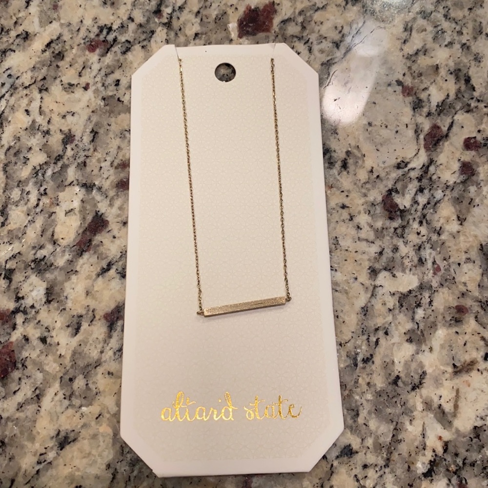 Altar’d State Gold Bar Necklace